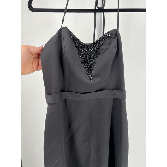 Black Strapless Satin Formal Dress- Size 6 - Picture 6 of 8